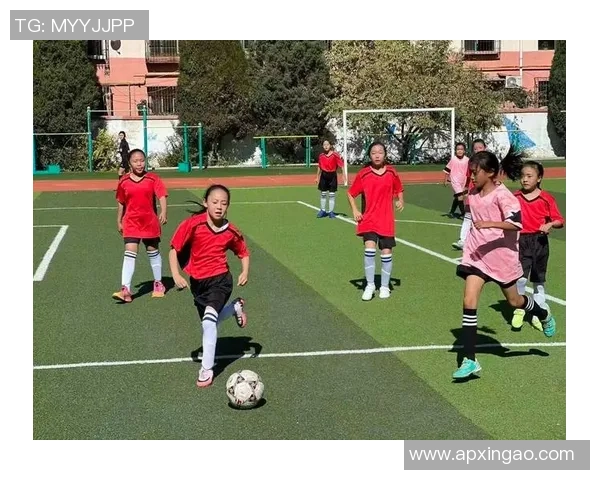 小小门将的梦想之路足球少年如何在绿茵场上书写传奇